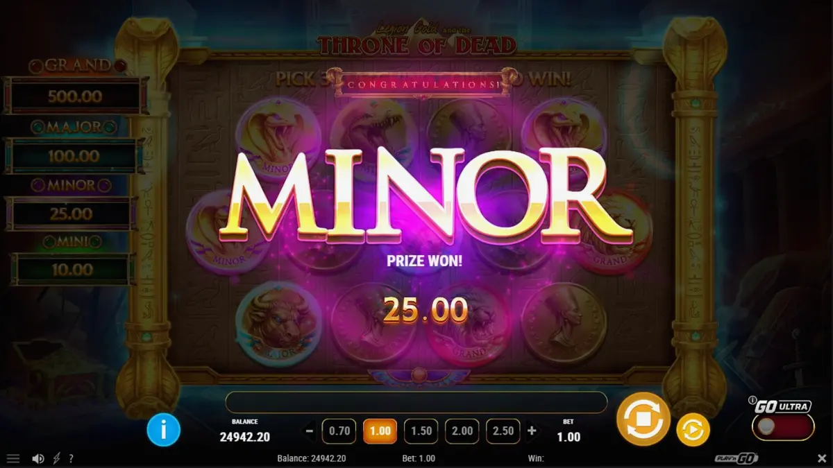 Legion Gold and the Throne of Dead slot game interface